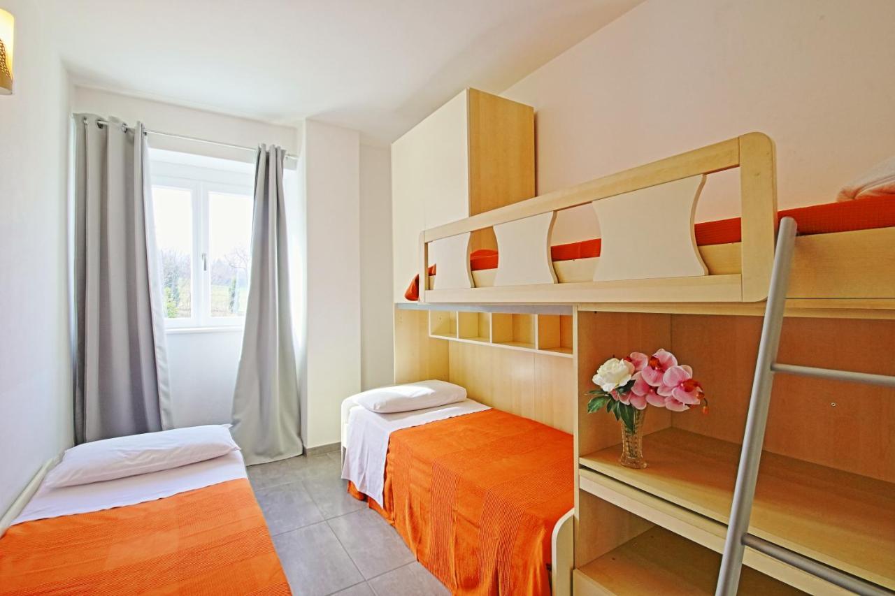 Legnoncino Holiday Home- Lake Como Colico Exterior foto